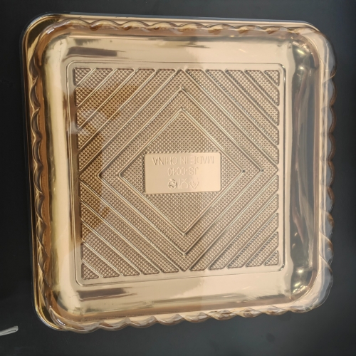 Contenant à gâteau carré personnalisé de 4 / 6 / 8 pouces en plastique PET plaqué or jetable avec couvercle transparent