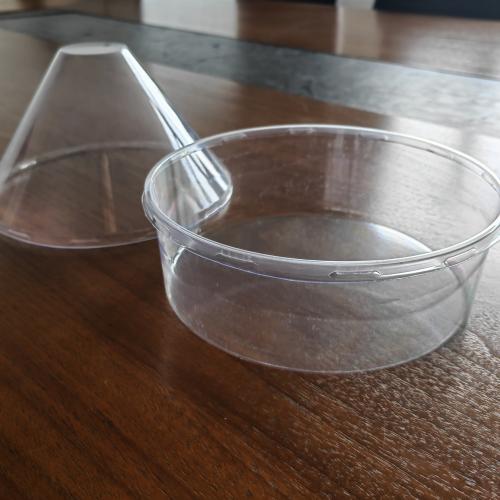 Conteneur à gâteau à base cylindrique en plastique PET transparent fourni par l'usine avec couvercle conique pour dessert